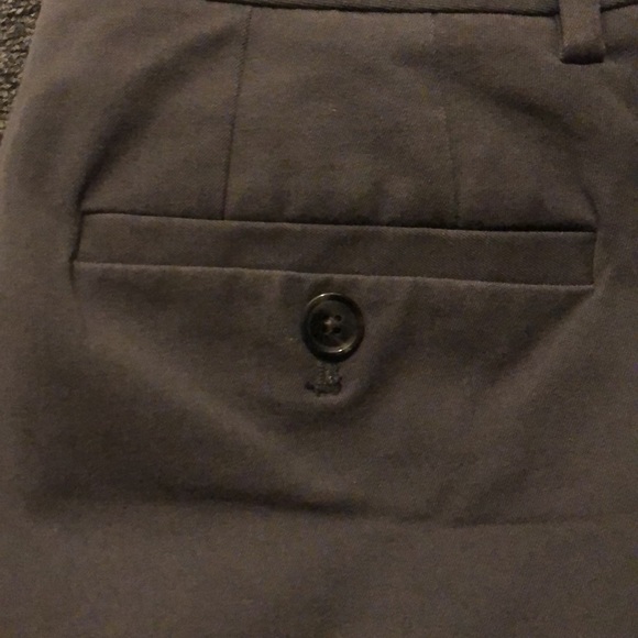 Eddie Bauer Brand Women's size 6 Petite Gray Curvy Fit Trousers Chinos - Picture 4 of 4